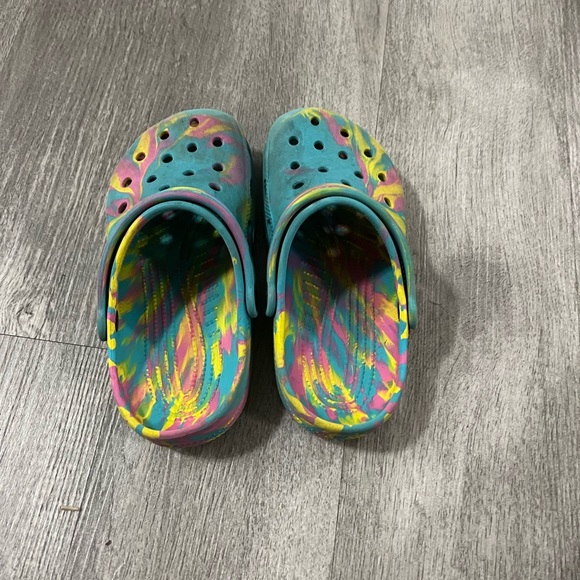 Crocs - Picture 2 of 3